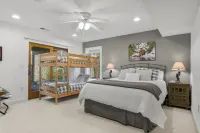 Stunning Views, Hot Tub, Impeccable Design