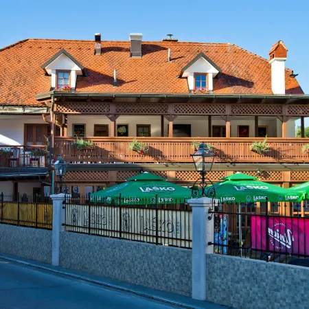 Guest House Pri Cesarju Ξενοδοχεία στην πόλη Kamnik