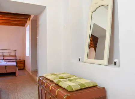 Coastal Stone Residence with Spectacular Scenery