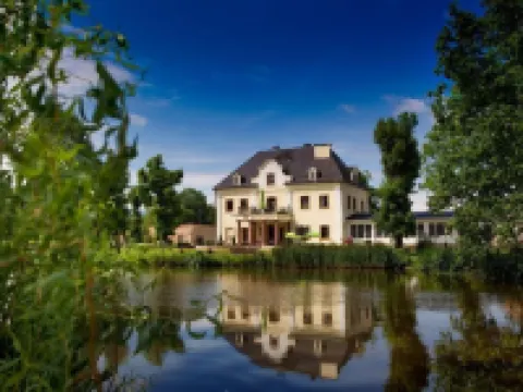 Pałac na Wodzie Hotel & Spa Hotels in Podgorzyn