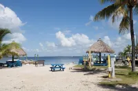 Captain Jax Hotels in Key Largo