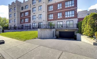 2001 Av. Beaconsfield