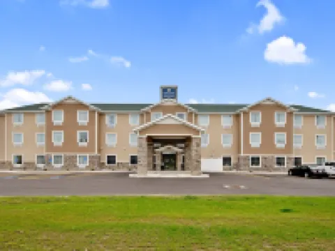 Cobblestone Hotel & Suites - Austin Hotels in Austin