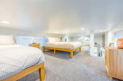 Rainforest Tiny Home Retreat #27 Hotels in der Nähe von Tillicum Park