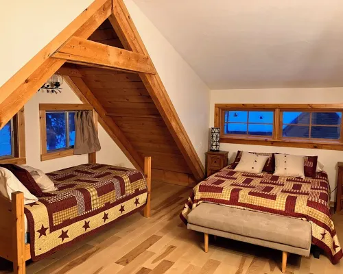 Cozy Woodland Escape: Scenic Cabin Retreat in Alpine, WY Hotels in Alpine