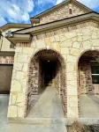 Spacious 4-bedroom Villa in Kyle