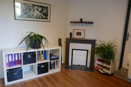 Maison de Ville Avec Jardin à 2 pas des Marais et Quelques mns du Centre-ville