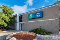 Suburban Studios Canon City Hotels in Cañon City