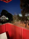 Lovely 1 Bedroom Apartment With Fire Heating System Hotels near OKAMI Japanese Restaurant - Footscray