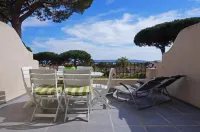 Apartment with pool, 300m beaches Tahiti, Moorea, Ramatuelle, St-Tropez.