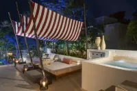 6 BR VILLA WITH 3 JACUZZI AND POOL