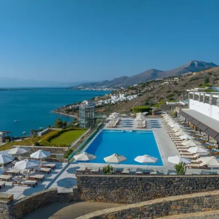 Royal Marmin Bay Boutique & Art Hotel