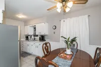 Discounted Oasis, 2 Bedroom Lower-Level Duplex 5 Minutes to Mayo Clinic!