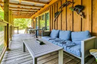 Little Bear Cabin @ RRG-Dog Friendly-Hot Tub & Pond!