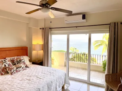 Breathtaking Ocean views in Central of Old Town in Puerto Vallarta. Hotels in 