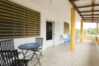 Relaxing Family and Friend Escape with Wrap Around Porch
