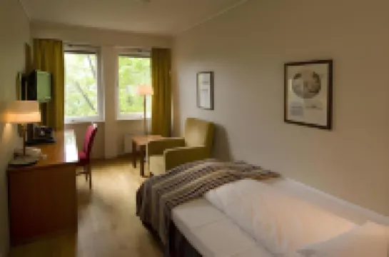 斯堪迪克維多利亞酒店 酒店