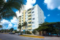 Fabulous Beachfront Home-Family Friendly, Las Brisas 402 Reduc min stay 3 days