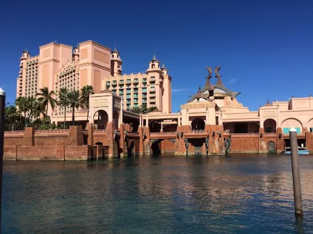 Sunrise Beach Villas - Stunning, Ocean View Poolside Villa With Beach Access