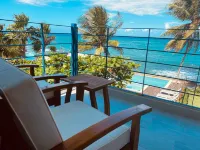 Cozy Seaside Condo Perfect for a Relaxing Getaway