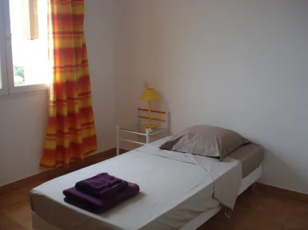 House / Villa - SAINT FLORENT Отели рядом с достопримечательностью «Port de plaisance Mare È Stagnu - Portu di turismu Mare È Stagnu»