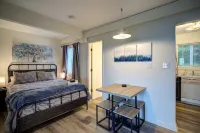 Suite Spot at Sugar- Ski Oma's Meadow!