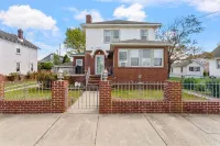 Quiet 6BR Family Getaway Near Beach + Casinos Ripley's Believe It or Not! Museum周辺のホテル