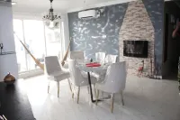 Fully serviced luxurious 4 bedroom penthouse in Lekki with generous living space