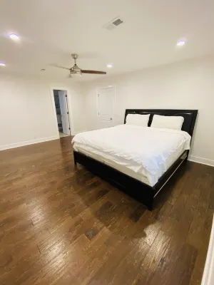 Modern | Elegant | Convenient Hotels near Kroger