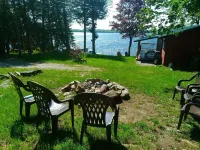 Cedar Cottage at Shiloh Cottages - Fenelon Falls Hotels near Furnace Falls