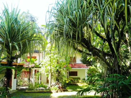 Paradise. Privacy, Priceless.  DONT MISS THIS!! Just Read Our Reviews & BK 2day!