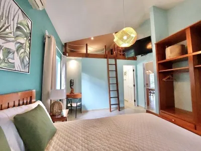 Luxury Beachfront Villa & Pool Hotels in 