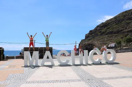 Grannies House - Where Comfort and Relaxation Happens Отели в г. Machico