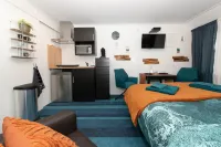 appartment for 2 people in the center and near the beach
