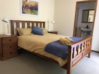 Cosy 3 bedroom house at the base of Mount Buller