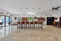 CASA ROCA CHAAC Owner Suite / Ocean Front  / Spacious / Quiet / Parking /