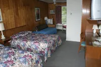 Northern Peaks Motor Inn Hotel di Milan