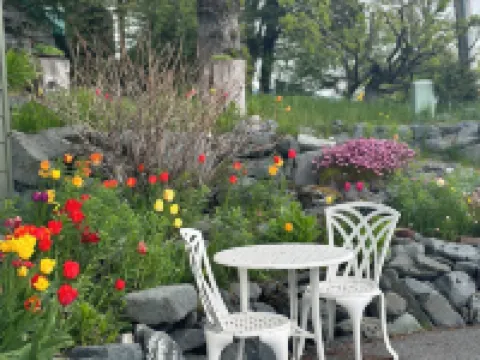 Front Row Bed and Breakfast Hotels in Seward
