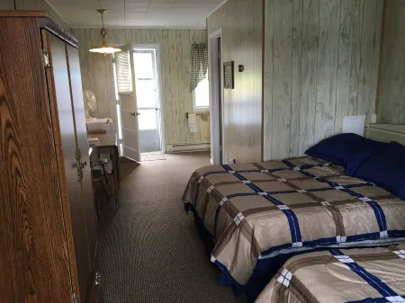 Dixon Lake Resort Motel