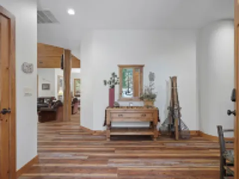 11 Vine Maple Hotels in Sunriver