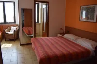 Albergo Canella Hôtels à : Costa Valle Imagna
