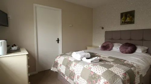 The Bell Inn Hotels in Minster Lovell
