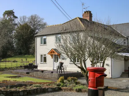 Belmont Bridge Отели в г. Освестри
