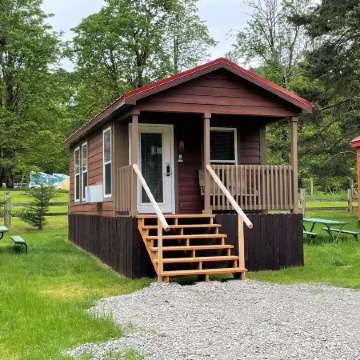 Lone Fir Resort