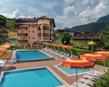Kinderhotel Adriana Hotel a Ledro