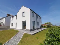 Sea and Sky Hotels in Kircubbin