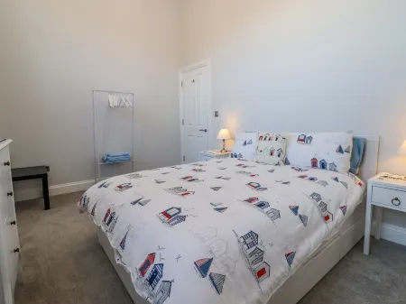 The Old Spy Headquarters Отели рядом со станцией Folkestone Central Railway Station