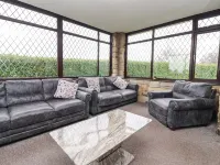 Seacrest Lodge Hotels in Muston