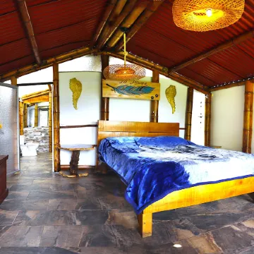 Refugio Puente Explanacion Ecolodge