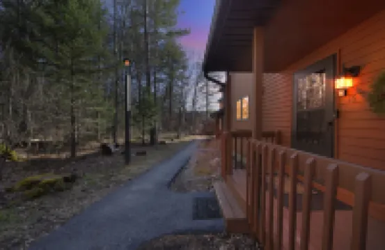 Uncas 16N - Spacious & Scenic Townhome townhouse